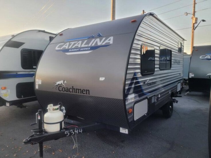 Thumbnail Photo undefined for New 2022 Coachmen Catalina
